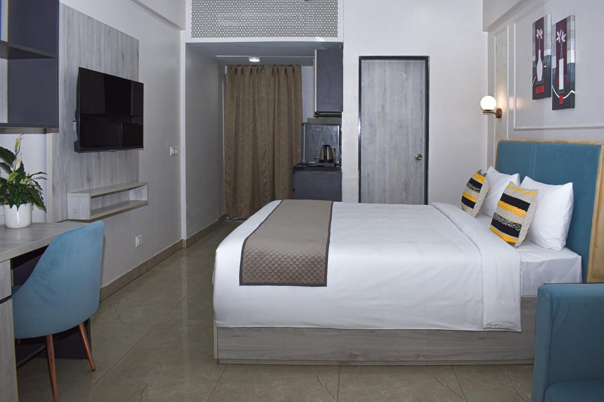Urban Suites By Blusalzz, Jaipur - Rajasthan ภายนอก รูปภาพ